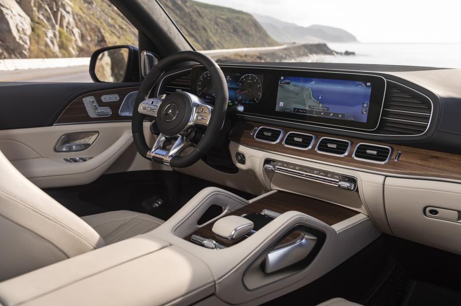 Интерьер Mercedes-AMG GLS63 4Matic+ (X167) 2020 года  (NA) (фото 50 из 89)